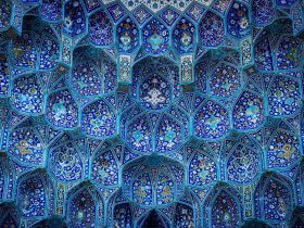 دنیای رنگ‌های اصیل ایرانی - ۹ رنگ نمادین پرشین